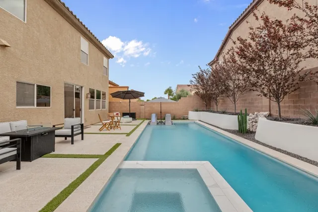 Private pool with mountain views