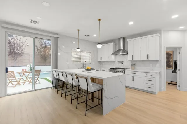 Kitchen with view to pool