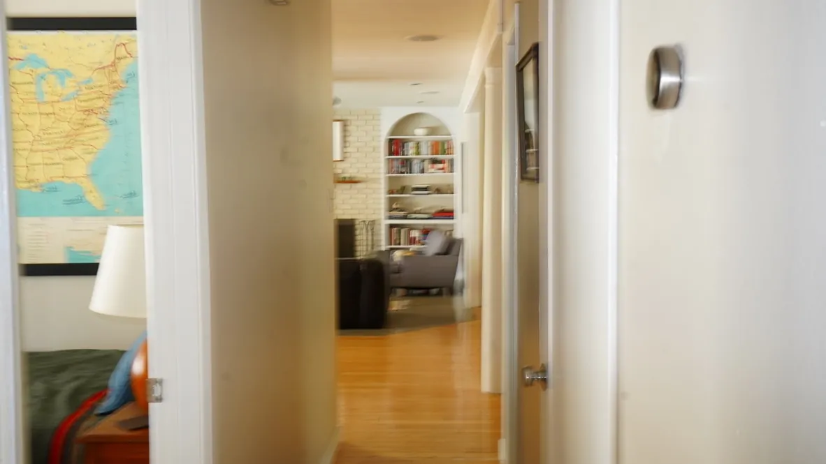 Essie House — interior photograph