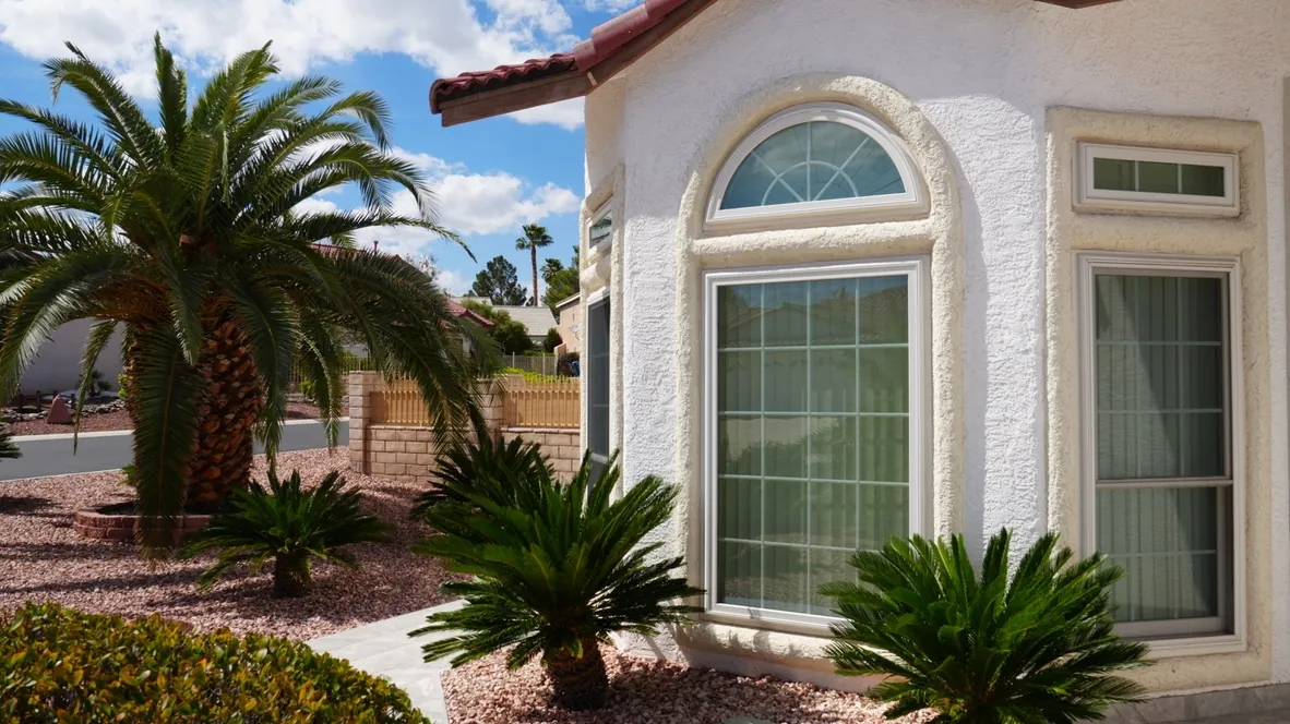 Palm View Drive — interior photograph