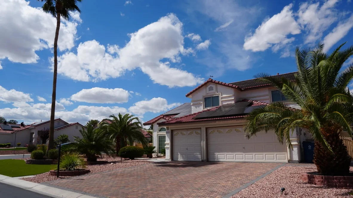 Palm View Drive — interior photograph