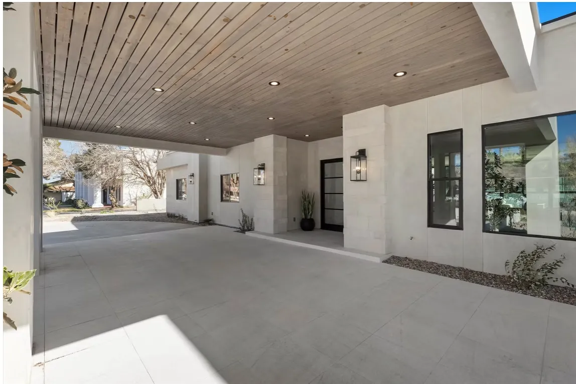 Paragon House — interior photograph