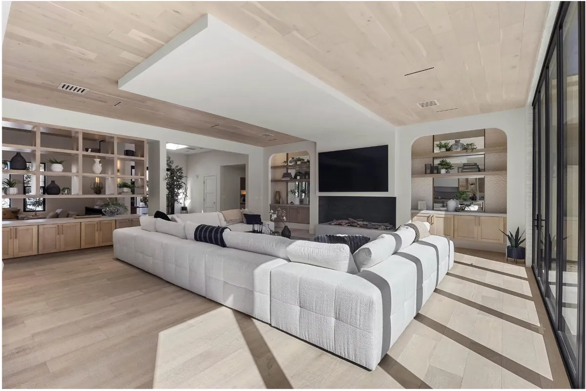 Paragon House — interior photograph